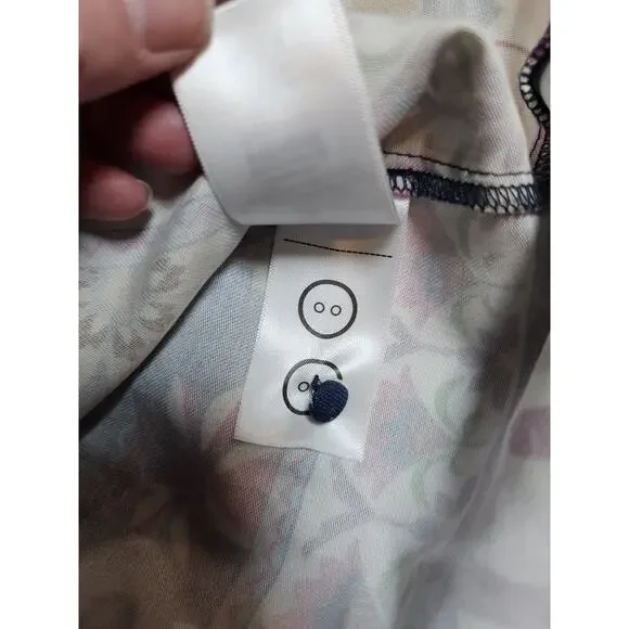 Untuckit Flora Dress Women's Size M EUC Cottage Bohemian Navy Floral - Picture 12 of 13